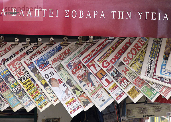 Tageszeitungen  Zeitungsstand  Athen  Griechenland
