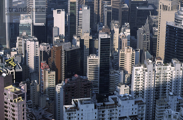 Blick vom The Peak über Central  Hongkong  Hong Kong Island  China
