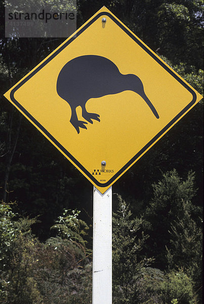 Kiwi (Apterygidae)  Verkehrsschild  Neuseeland
