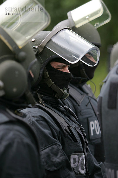 DEU Deutschland: Einsatzuebungen e Spezialeinsatzkommando NRW Polizei Ausbildungszentrum Spezialeinheiten Hemer Sauerland. Spezialeinheiten NRW.