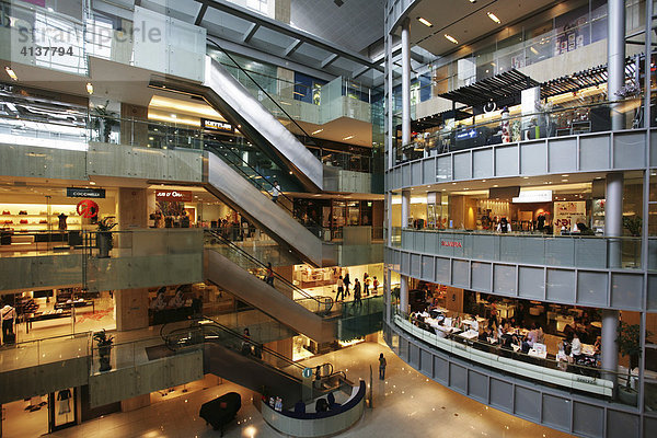 SGP  Singapore: Paragon Centre Shopping Mall.