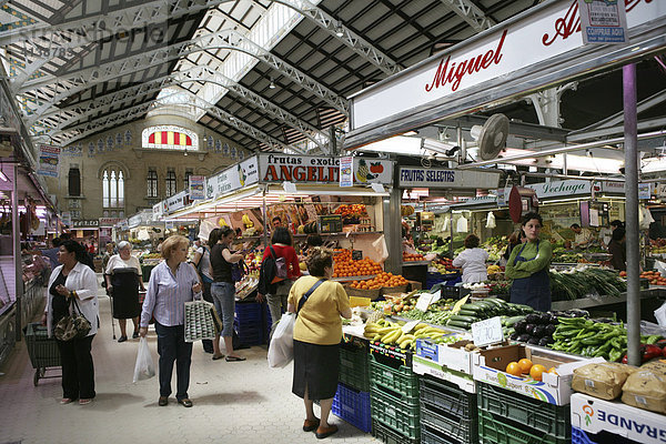 ESP  Spanien  Valencia: Markthalle Mercado Central  von 1928  Lebensmittelmarkt
