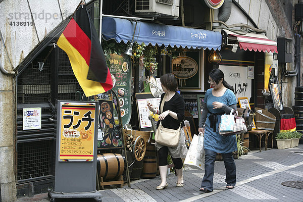 JPN  Japan  Tokio: Deutsches Restaurant in Shimbashi
