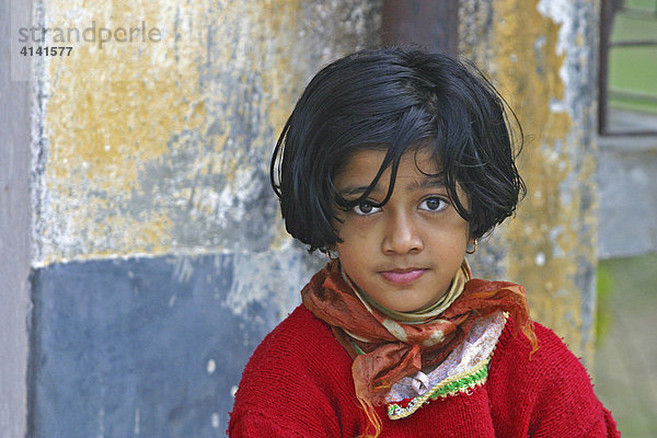 Portrait  indisches Mädchen  Westbengalen  Indien