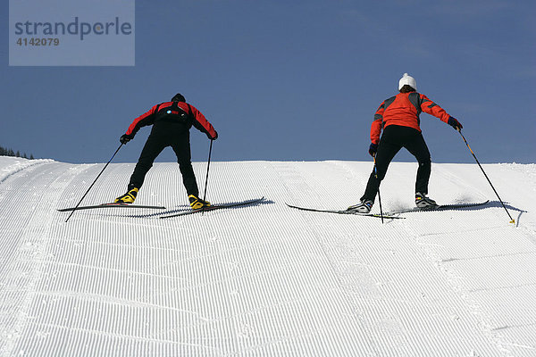 Grätenschritt beim Skilanglauf