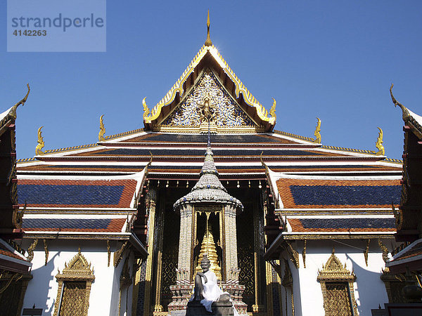 Wat Phra Kaeo Tempel in Bangkok  Thailand