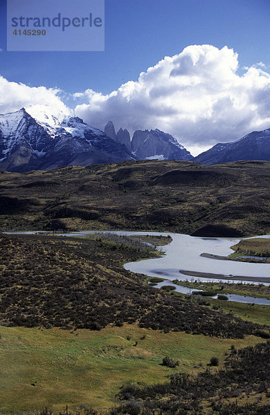 CHL  Chile  Patagonien: Nationalpark Torres del Paine.