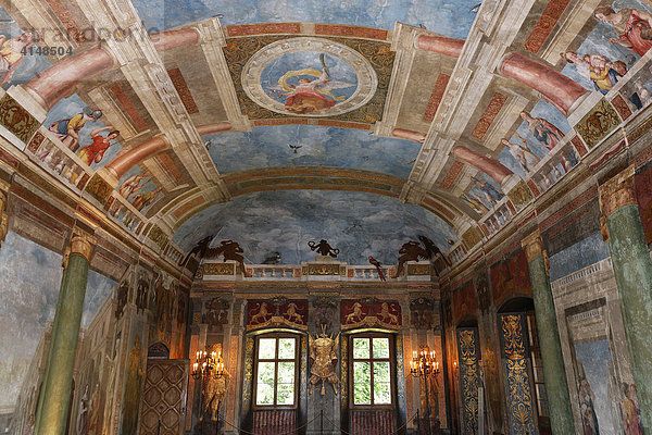 Festsaal mit italienischen Wandmalereien  Schloss Hellbrunn  Salzburg  Österreich