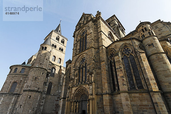 Liebfrauenkirche und Dom  Trier  Rheinland-Pfalz  Deutschland