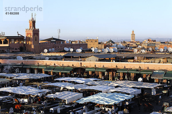 Garküchen auf dem Djemaa el-Fna  Marrakesch  Marokko  Afrika