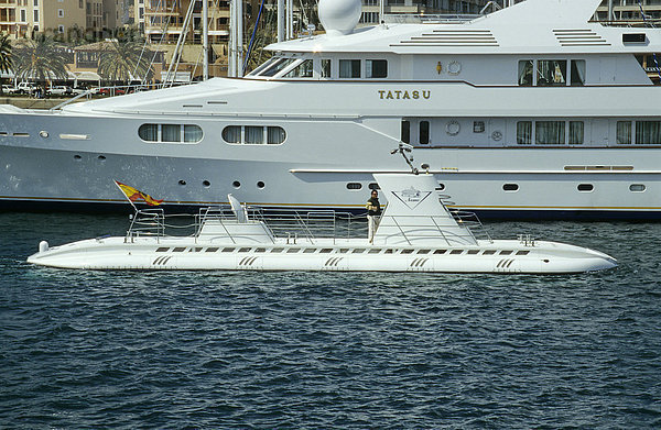 Unterseeboot als Touristenattraktion in Palma de Mallorca  Spanien
