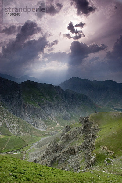 Urgut  Serawschanski Chrebet (Bergrücken)  Usbekistan