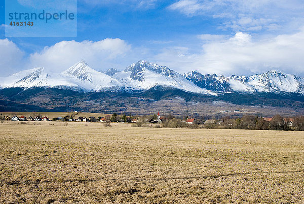 Karpaten  Hohe Tatra in der Gegend von Tatranská Lomnica  Slowakei