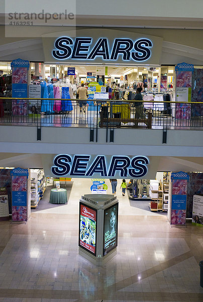 Sears Versandhaus in einem Einkaufszentrum  Texas  USA