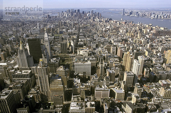 New York  USA  Blick vom Empire State Building