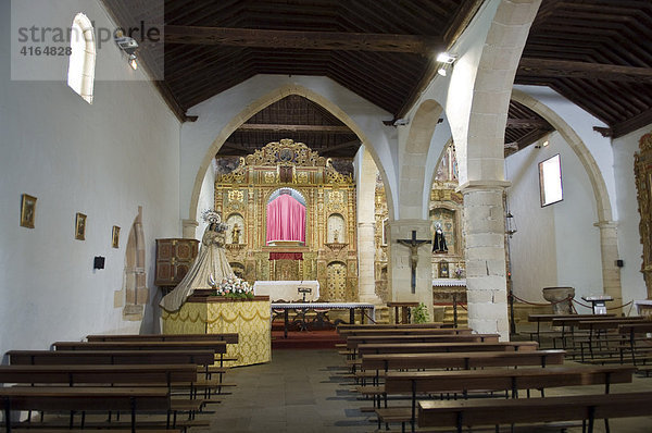 Altar der Pfarrkirche Nuestra Senora de Regla in Pajara Fuerteventura  Kanarische Inseln  Spanien