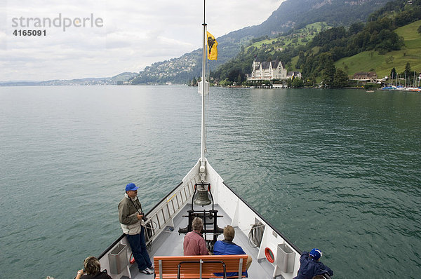 Voderdeck eines alten Raddampfers auf dem Vierwaldstätter See Luzern  Kanton Luzern  Schweiz
