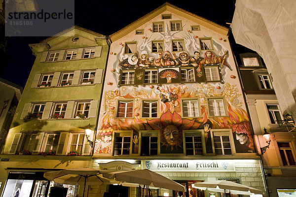 Nachtaufnahme der Altstadt von Luzern  Luzern  Kanton Luzern  Schweiz