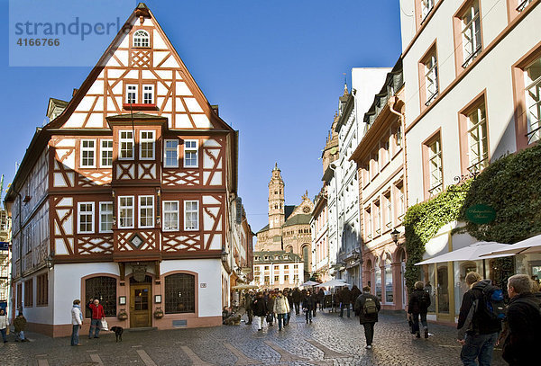 Historisches Weinhaus zum Spiegel  Augustinergasse  Altstadt  Mainz  Rheinland-Pfalz  Deutschland  Europa