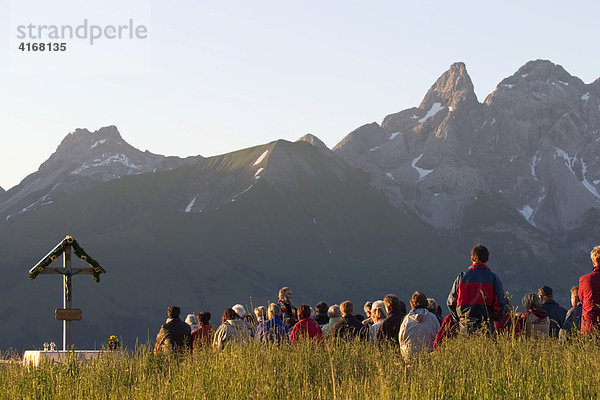 Allgäuer Alpen - Bergmesse am Fellhorn morgens - Bayern