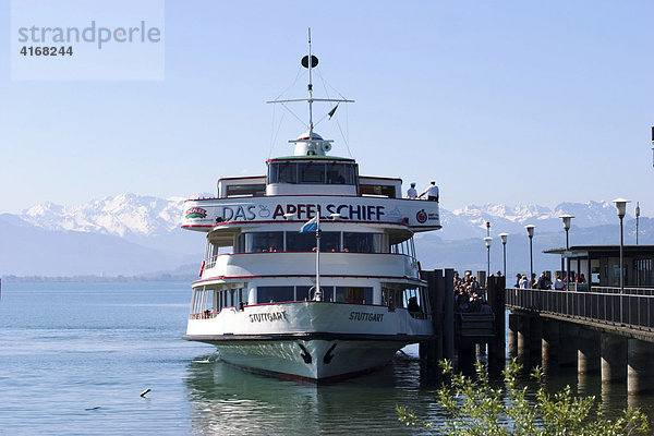 Wasserburg am Bodensee - Passagierschiff Stuttgart - Das Apfelschiff - Bayern