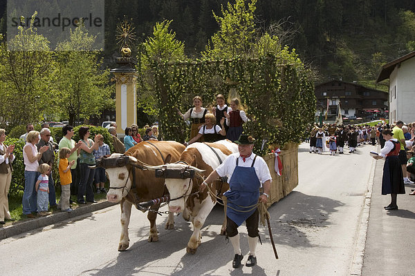 Gauderfest in Zell am Ziller - Hopfenwagen - Zillertal Tirol Österreich