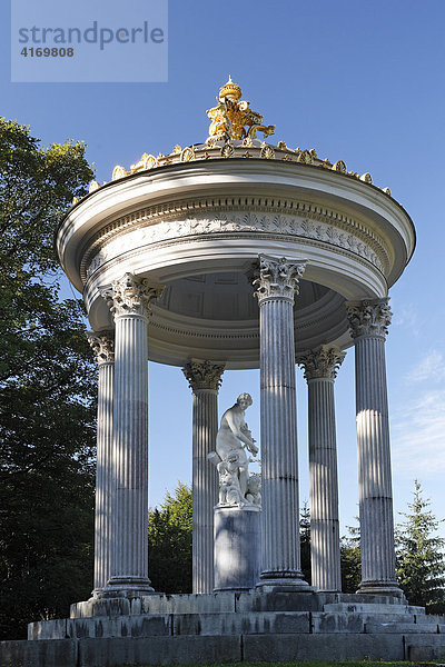 Venustempel im Schlosspark Linderhof  Oberbayern  Deutschland