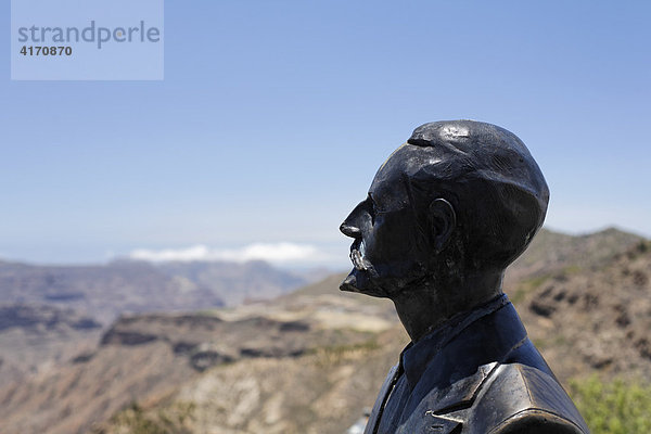Denkmal Don Miguel de Unamuno in Artenara  Gran Canaria  Kanaren  Spanien