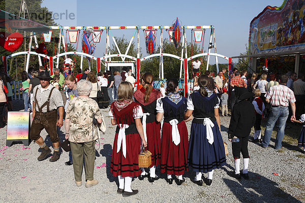 Weisbacher Oktoberfest (Oberelsbach)  Rhön-Grabfeld  Unterfranken  Bayern