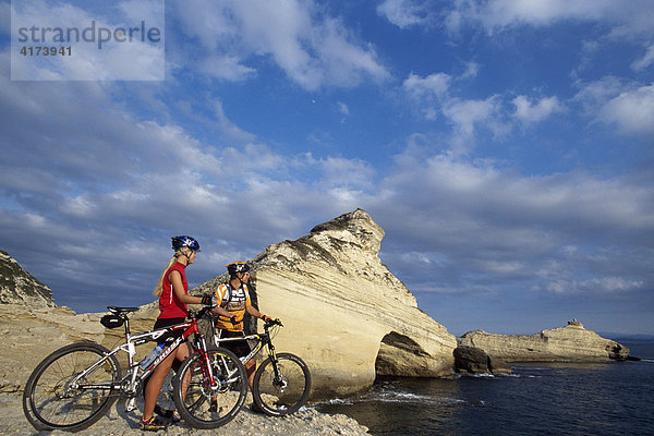 Mountainbiker  Bonifacio  Korsika  Frankreich