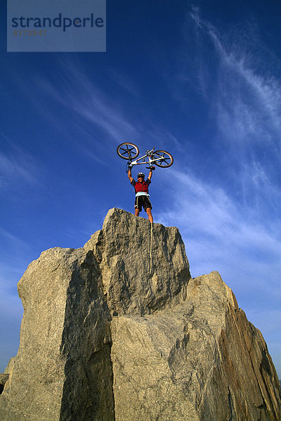 Mountainbiker  Calvi  Korsika  Frankreich