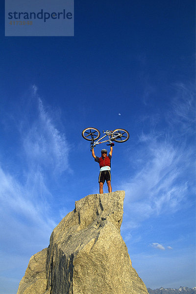 Mountainbiker  Calvi  Korsika  Frankreich