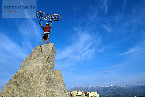 Mountainbiker  Calvi  Korsika  Frankreich