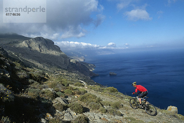 Radfahrer  Amorgos  Kykladen  Griechenland