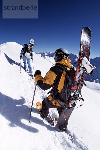 Snowboard  Schneeschuh  Arosa  Schweiz  Graubünden
