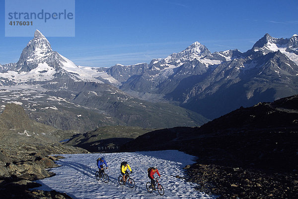 Mountainbiker  Riffelalp  Matterhorn  Wallis  Schweiz