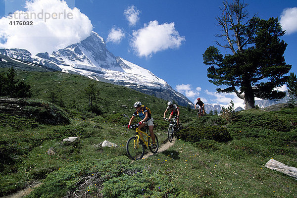 Mountainbiker  Schwarzsee  Stafel  Matterhorn  Wallis  Schweiz