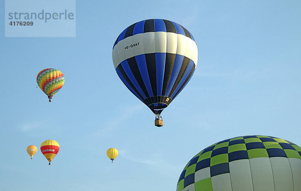 Ballonevent am 3.-5.9.04 in bienenbüttel anlässlich der 1000 jahr feier