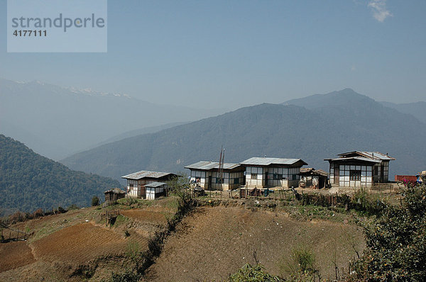 Bhutan  Königreich  Himalaya  Weiler
