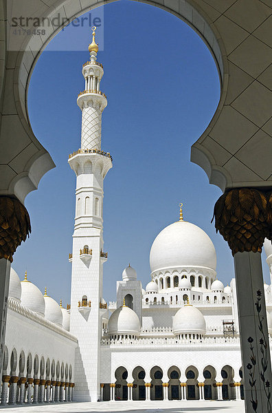 Sheikh Zayed bin Sultan Al Nahjan Moschee  Grand Mosque  drittgrößte Moschee der Welt  Emirat Abu Dhabi  Vereinigte Arabische Emirate  VAE  Asien