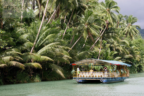Ausflugsboot auf dem Loboc River  Philippinen