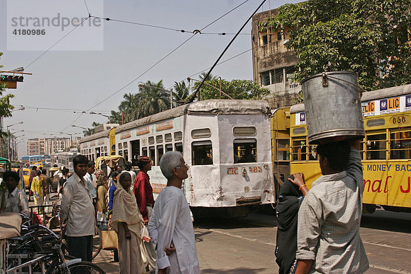 Strassenbahnen in Kolkata  Westbengalen  Indien  Asien
