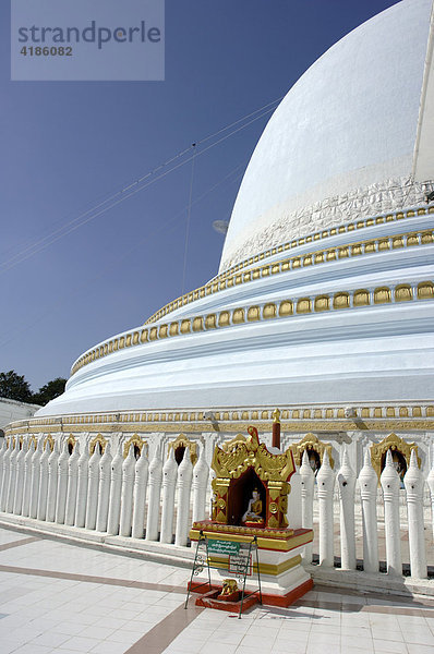 Kaung-hmu-daw-Pagode  Sagaing  Mandalay  Myanmar  Burma