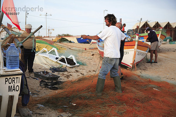 Fischer in Armacao de Pera  Algarve  Portugal