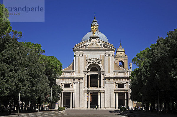 Basilika Santa Maria degli Angeli  bei Assisi  Umbrien  Italien