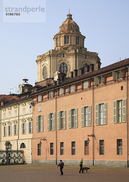 Kirche San Lorenzo am Piazzetta Reale  Turin  Torino  Piemont  Italien