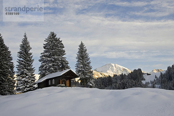 Bruder-Klaus-Kapelle bei Hirschegg im Kleinwalsertal  Österreich