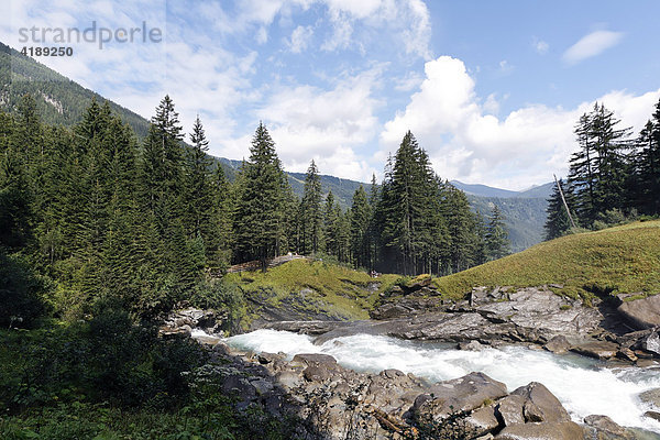 Krimmler Wasserfälle / Flussstück am Mittleren Achenfall / Nationalpark Hohe Tauern / Österreich