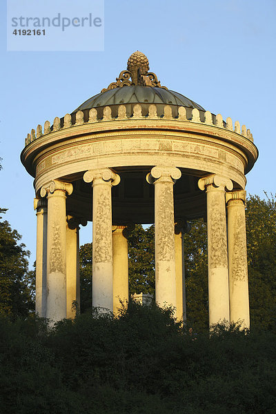 Monopteros Englischer Garten München  Bayern  Deutschland