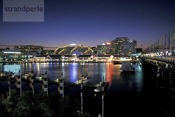 Darling Harbour bei Nacht Sydney Australien